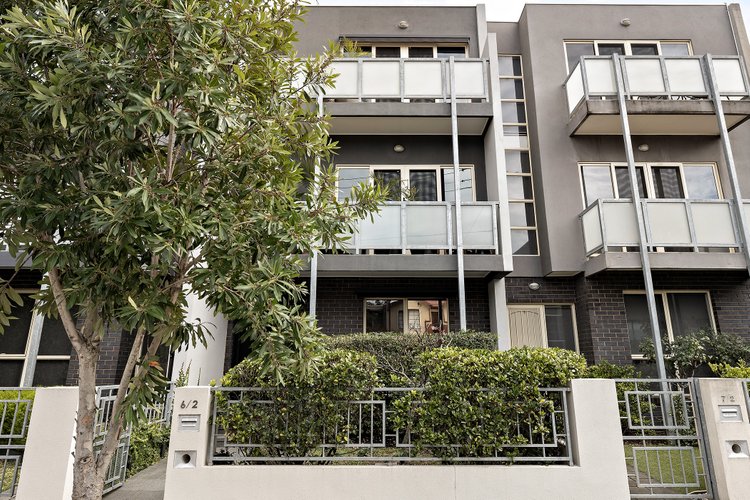 6 2 Scott Street Essendon 3040