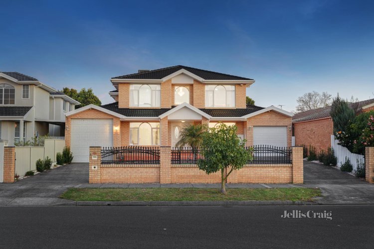 62 Simon Avenue Rowville 3178