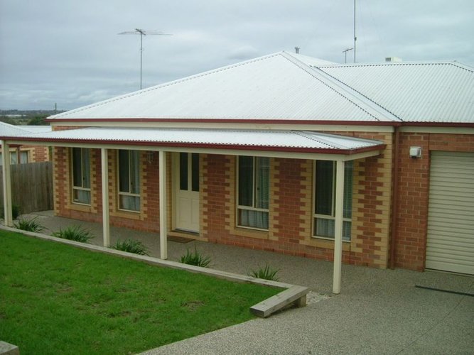 62 Tucker Street Breakwater 3219
