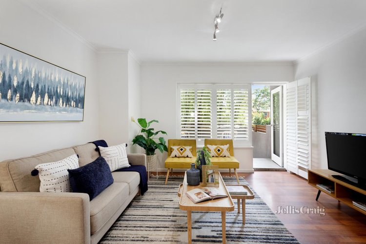 6 219 Neerim Road Carnegie 3163