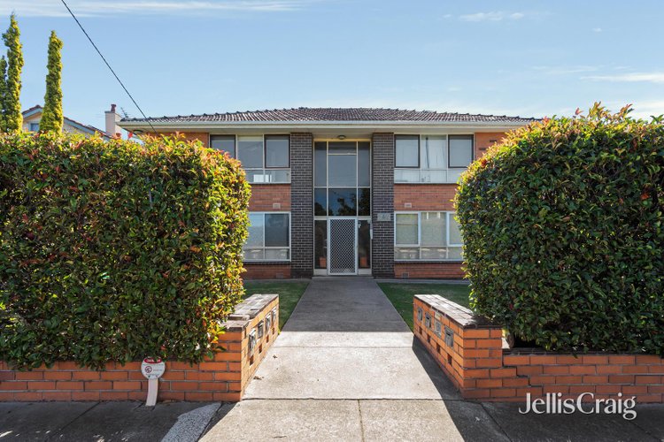 6 245 Murrumbeena Road Murrumbeena 3163