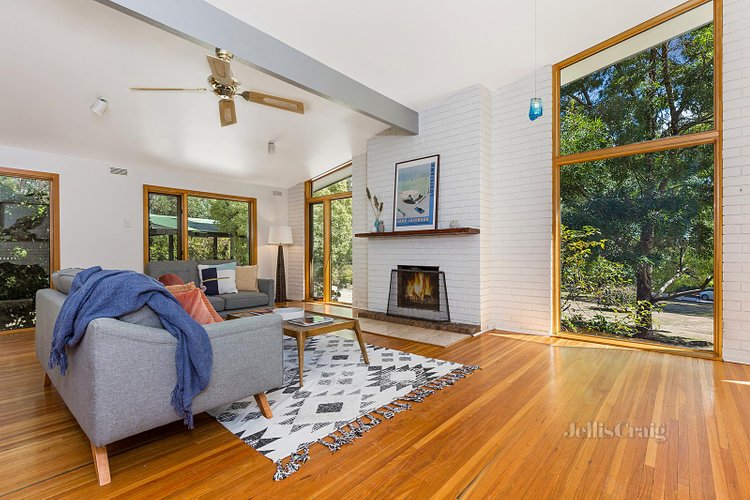 63 Blackwattle Lane Woodend 3442