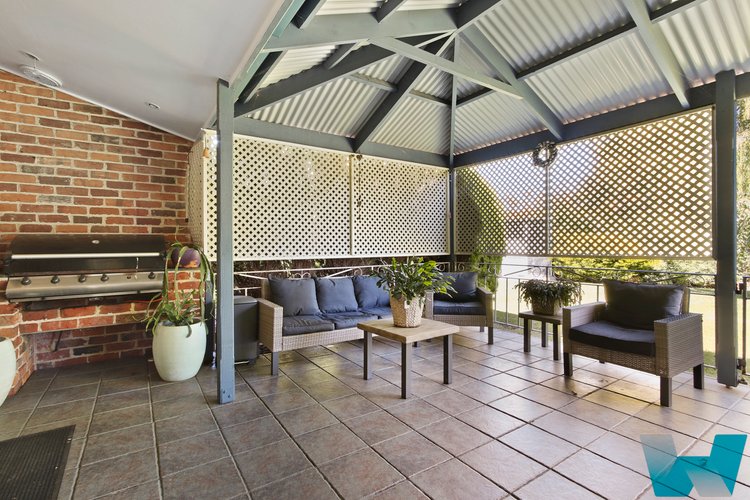 63 Dooley Street, Wy&nbsp;Yung