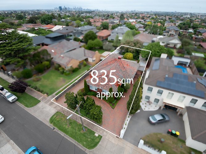 63 King Street Essendon 3040