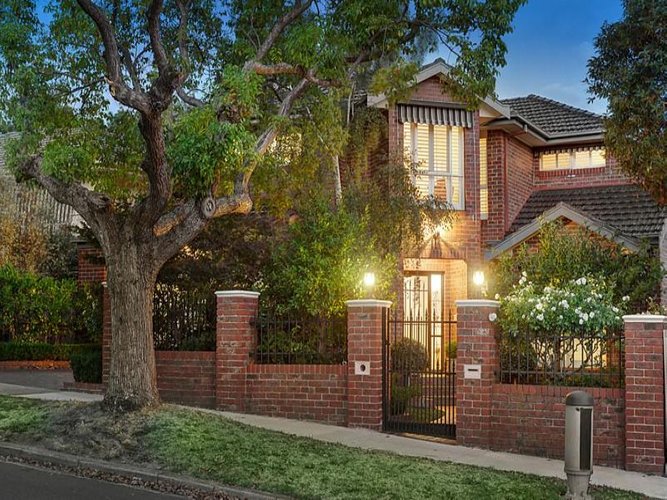 63 Staughton Road Glen Iris 3146