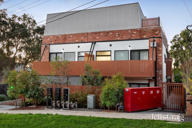 6 31 Pryor Street Eltham 3095