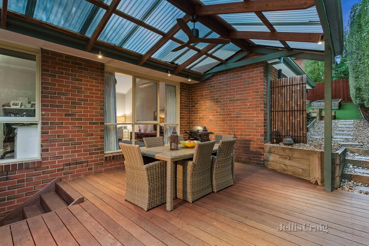 6/36 Livingstone Road Eltham 3095