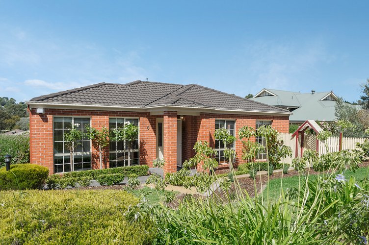 6/366 Church Road Templestowe 3106