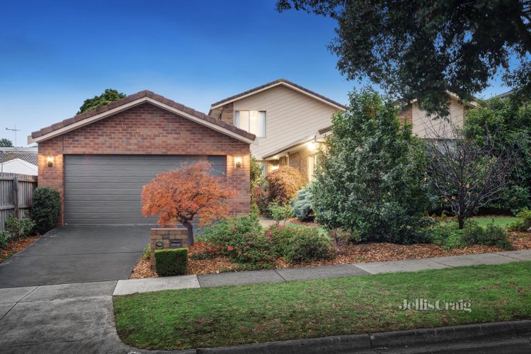 64 Atheldene Drive Glen Waverley 3150