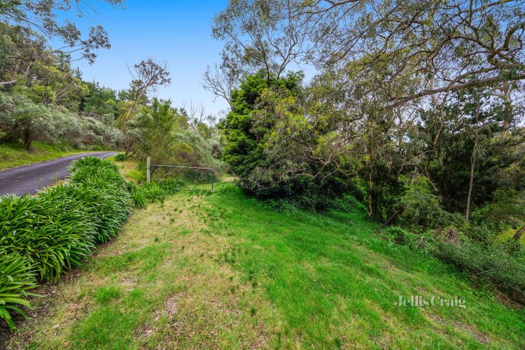 64 Wombat Drive Eltham 3095