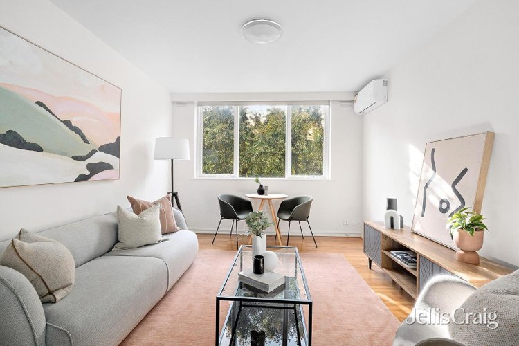 6 42 The Parade Ascot Vale 3032