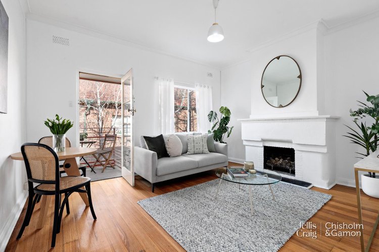 6 45 Acland Street St Kilda 3182