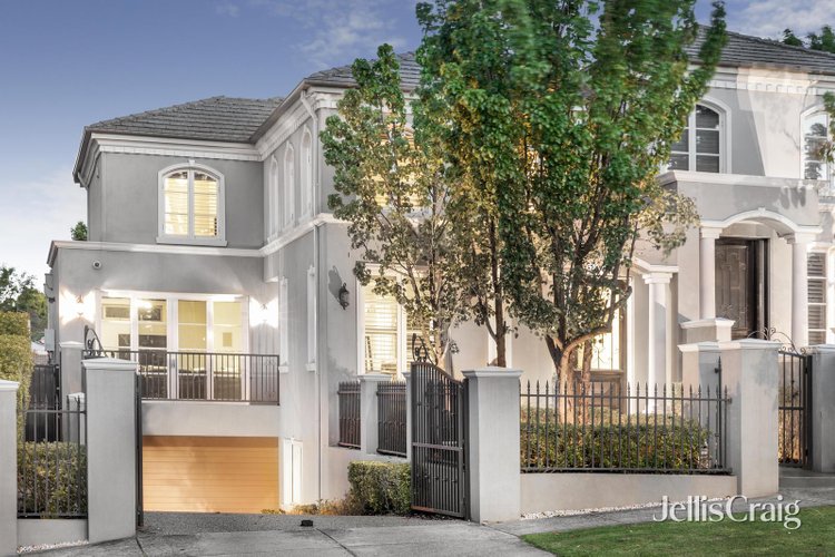 64A Rostrevor Parade Mont Albert North 3129