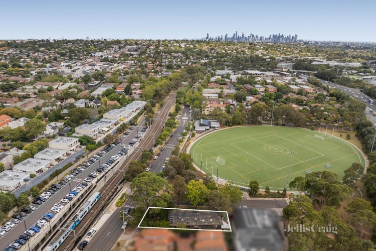 65 Carroll Crescent Glen Iris 3146