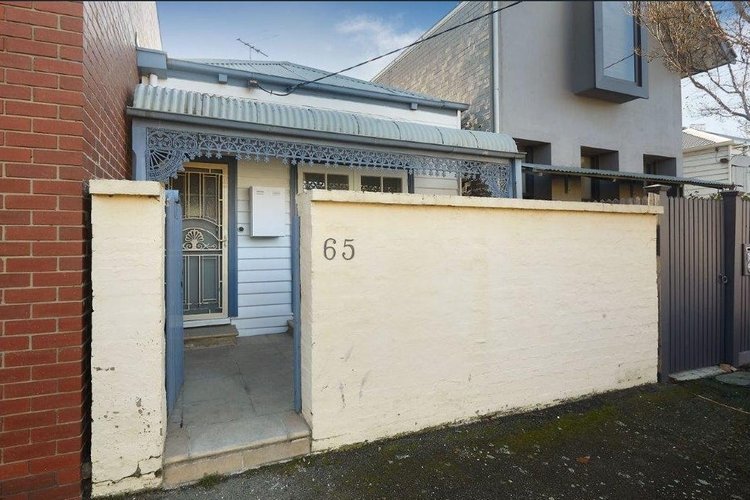 65 Carter Street Middle Park 3206