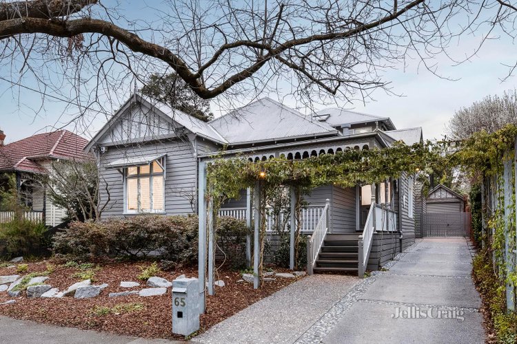 65 Croydon Road Surrey Hills 3127