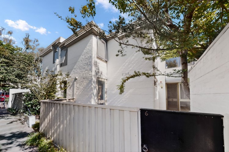 6/5 Grandview Grove Hawthorn East 3123