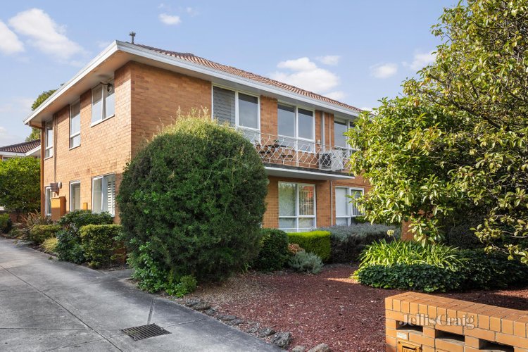 6 5 Holly Street Camberwell 3124
