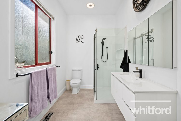 65 St Albans Road, East Geelong