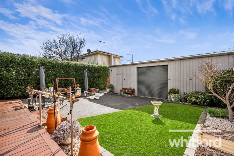 65 St Albans Road, East Geelong