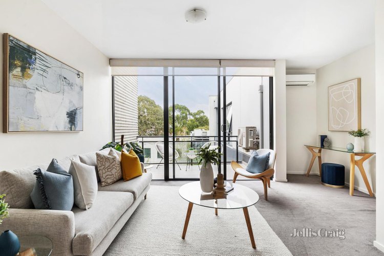 65 44 Burwood Road Hawthorn 3122