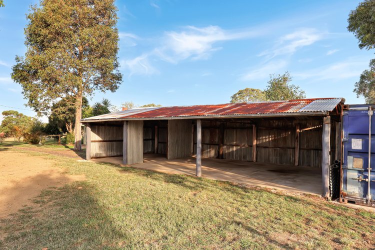 655 Wy Yung-Calulu Road, Calulu