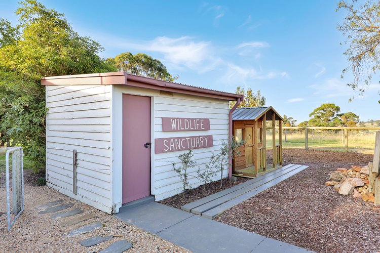 655 Wy Yung-Calulu Road, Calulu