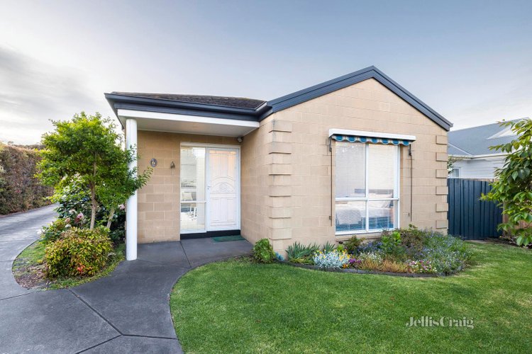 6 6 Benjamin Street Mount Martha 3934