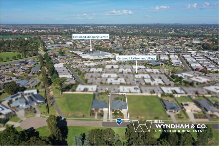 66 Lorimer Drive, Eastwood