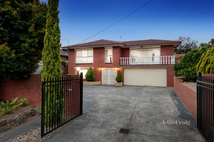 66 Stephensons Road Mount Waverley 3149