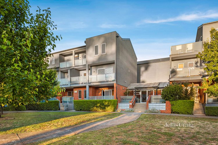 66 2 Newmarket Way Flemington 3031