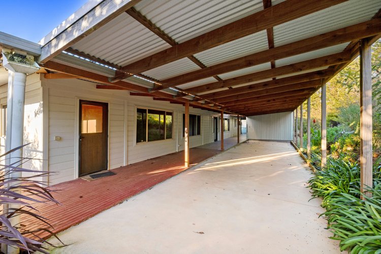 663 Tower Road, Mount Taylor