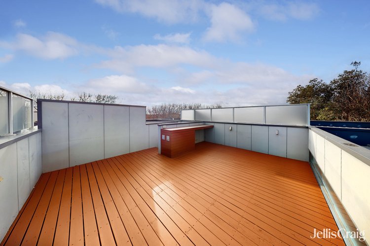 6/7 Bluff Avenue Elwood 3184