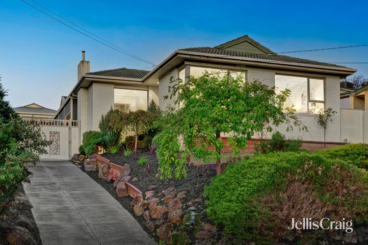 67 Bowen Road Doncaster East 3109