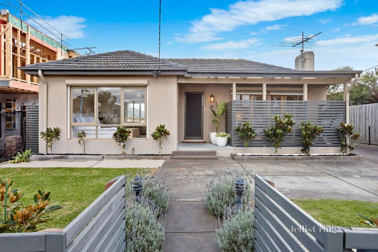 67 Grieve Parade Altona 3018