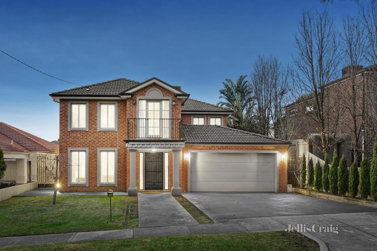 67 Rowen Street Glen Iris 3146
