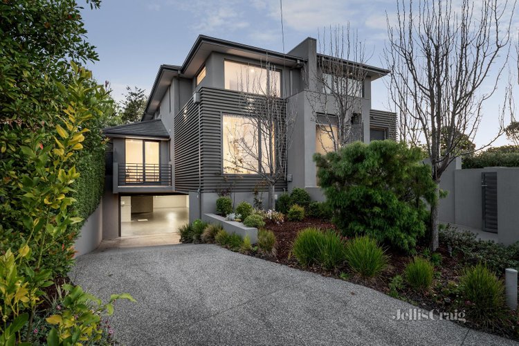 67 Strabane Avenue Mont Albert North 3129