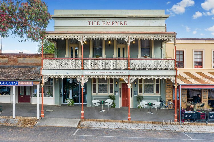 68 Mostyn Street Castlemaine 3450