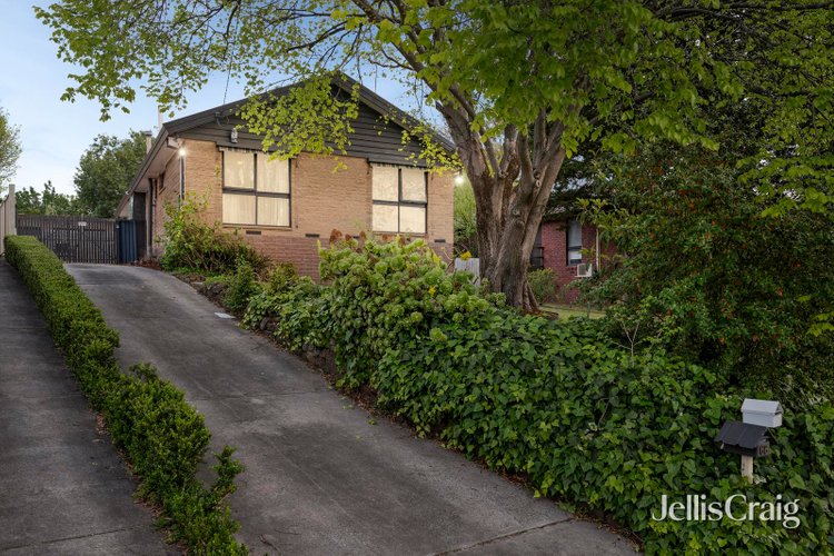 68 Woodville Road Mooroolbark 3138