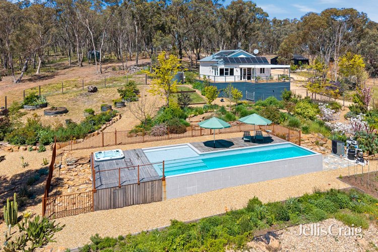 6800 Midland Highway Guildford 3451