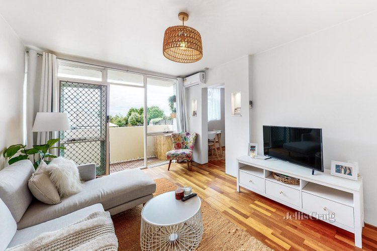6 84A Maribyrnong Road Moonee Ponds 3039
