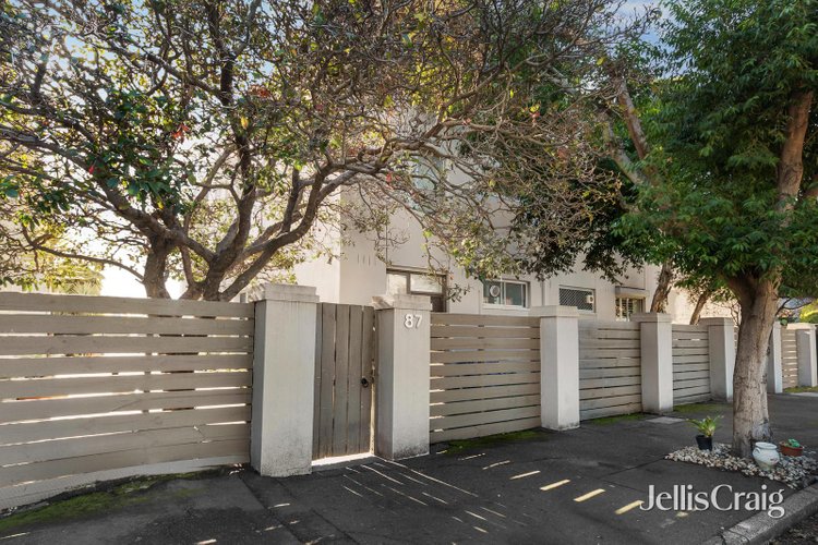6 87 Ross Street Port Melbourne 3207