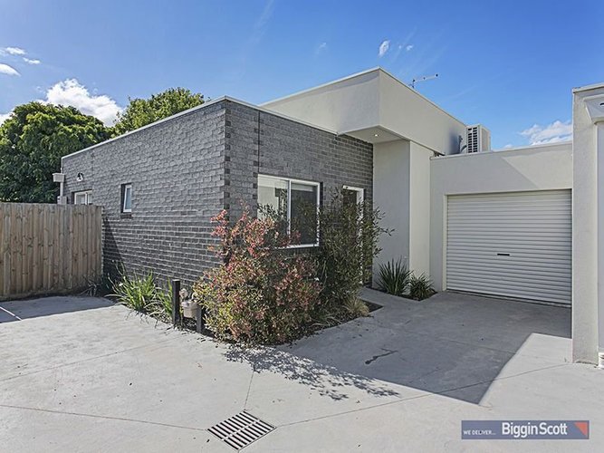 6 9-11 Kyle Road Altona North 3025