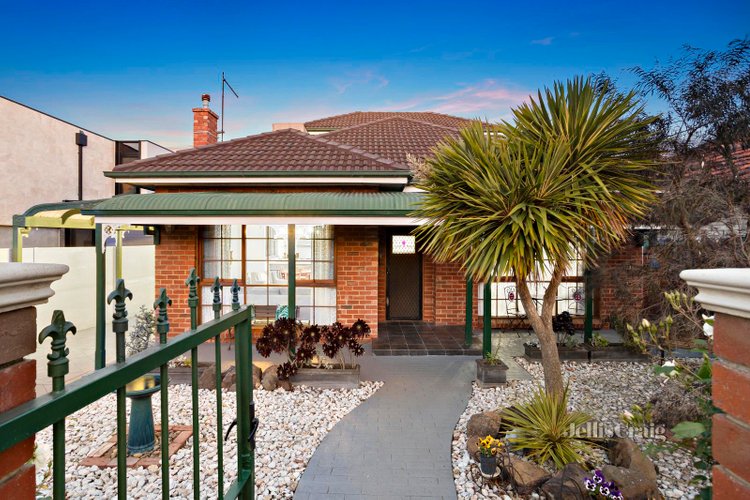 69 Fawkner Street Aberfeldie 3040