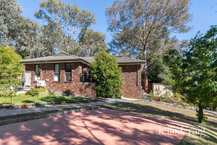 69 Karingal Drive Briar Hill 3088