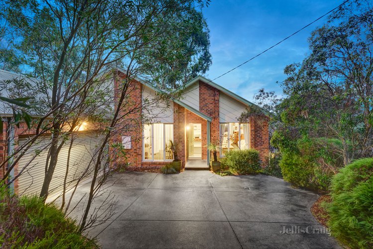 69 Luck Street Eltham 3095
