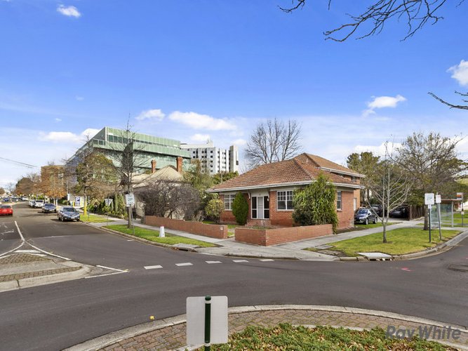 69 Nelson Road Box Hill North 3129