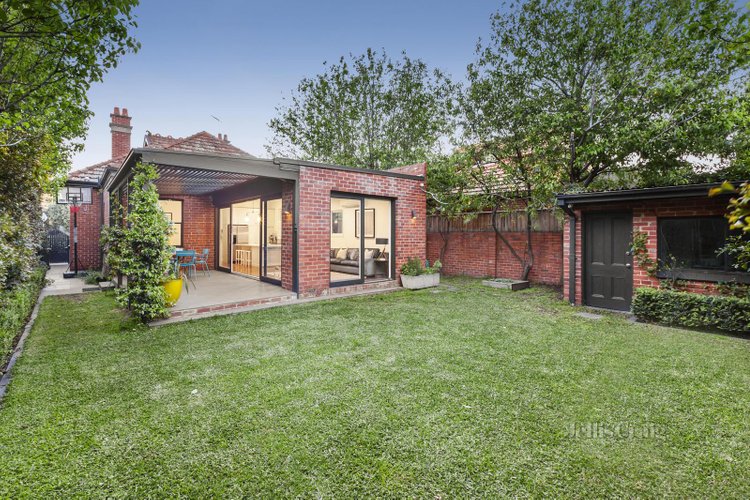 69 Patterson Street Middle Park 3206