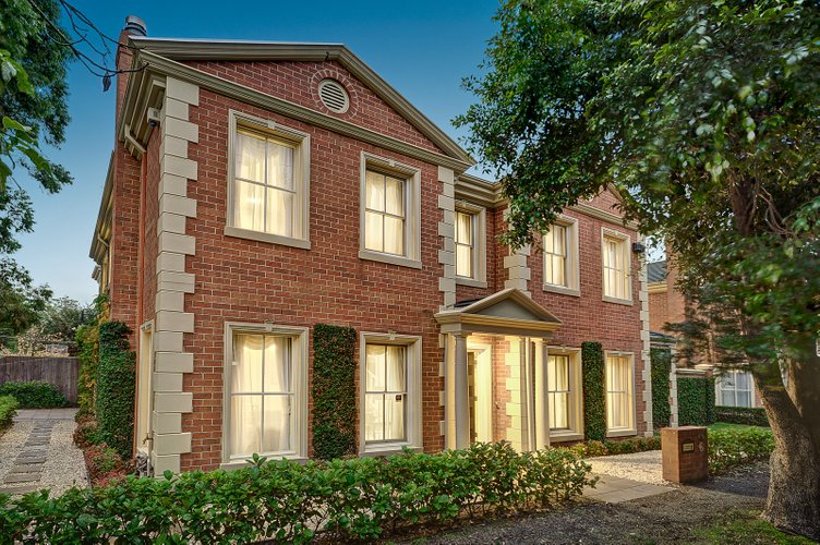 69 Rowell Avenue Camberwell 3124
