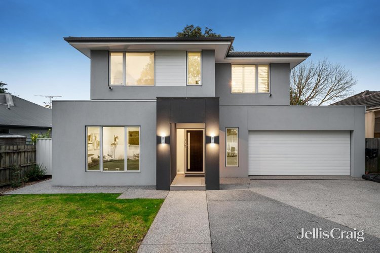 69 Woodhouse Grove Box Hill North 3129